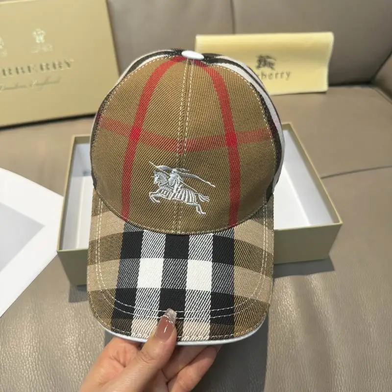 Burberry Cap dx01